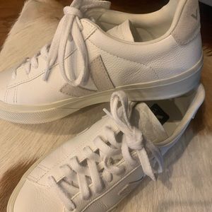 Veja Campo leather sneakers